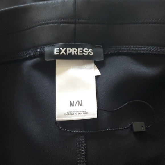 Super High Waisted Faux Leather Leggings - Picture 2 of 9